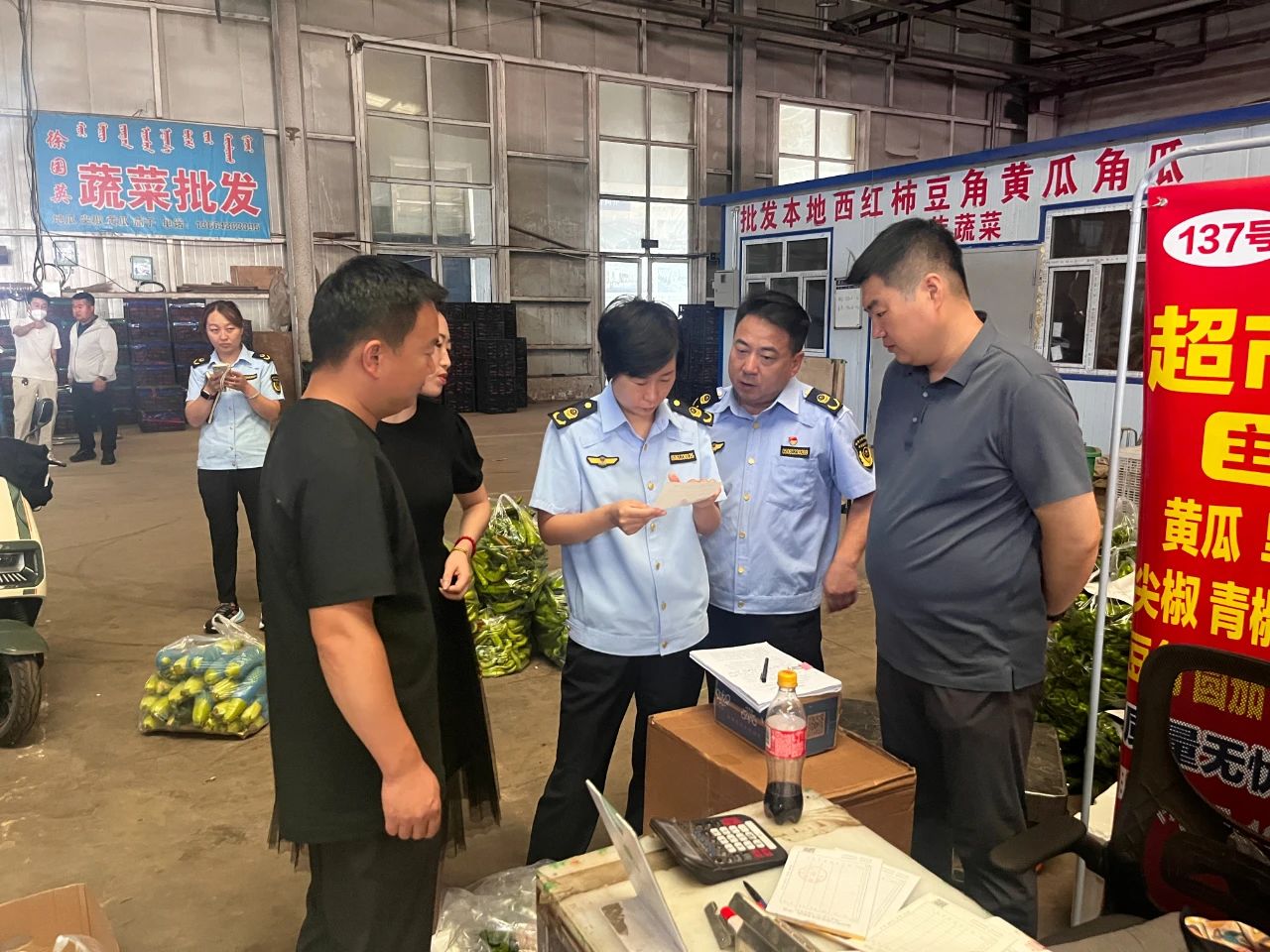 【指导】松山区市场监管局开展农产品批发市场食品安全管理规范标准化建设检查指导工作